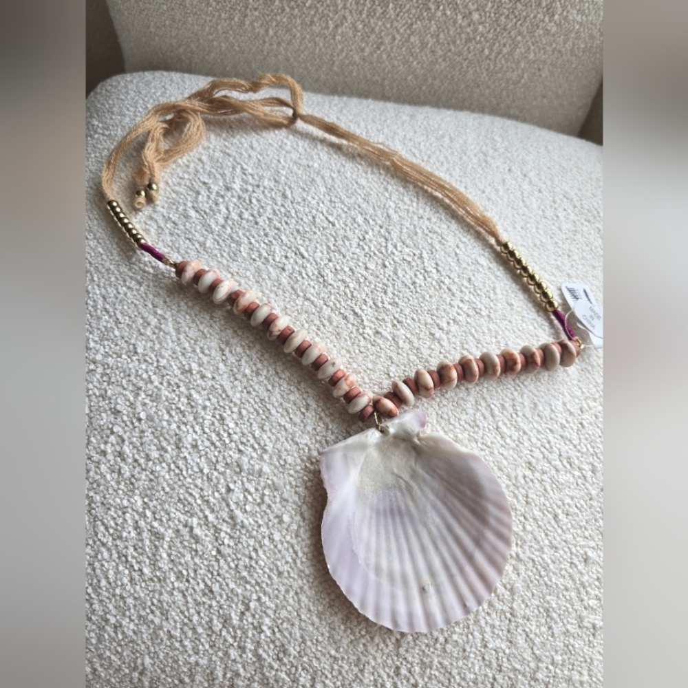 NEW - Free People, Love Letter To The Sea Necklace, Neutral Pink Tone- NWT! - Picture 3 of 8